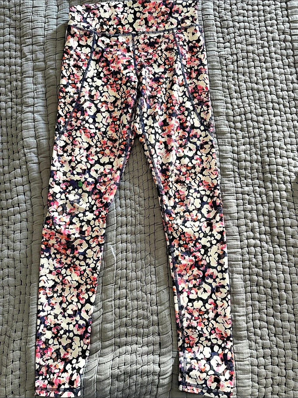 Old Navy girls Active Leggings Size 14-16